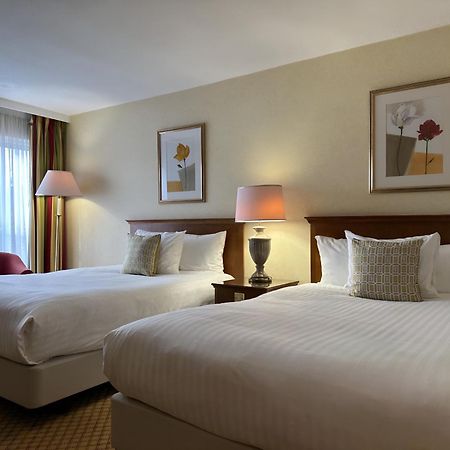 The Aberdeen Dyce Hotel Екстериор снимка