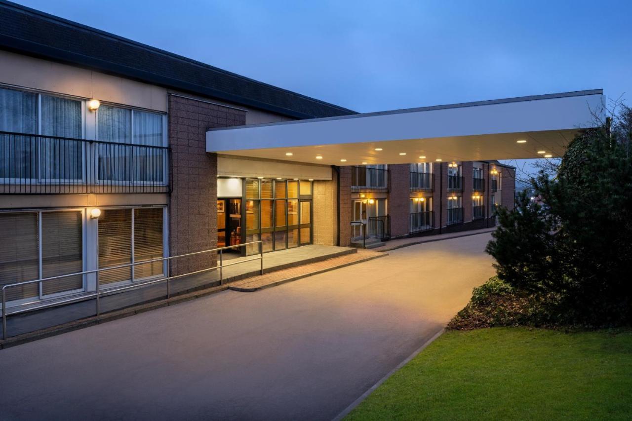 The Aberdeen Dyce Hotel Екстериор снимка