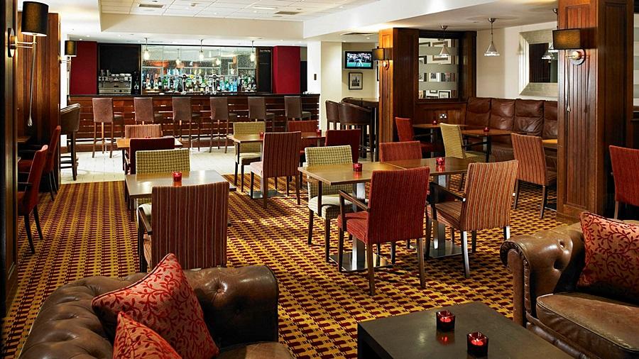 The Aberdeen Dyce Hotel Екстериор снимка