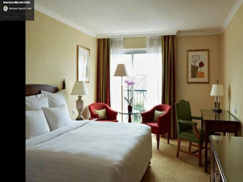 The Aberdeen Dyce Hotel Екстериор снимка